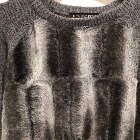 Topshop petite grey crew neck sweater with faux fur. Size US 2. - Picture 3 of 7